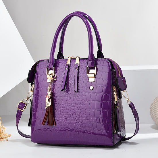 Fashionable Women&